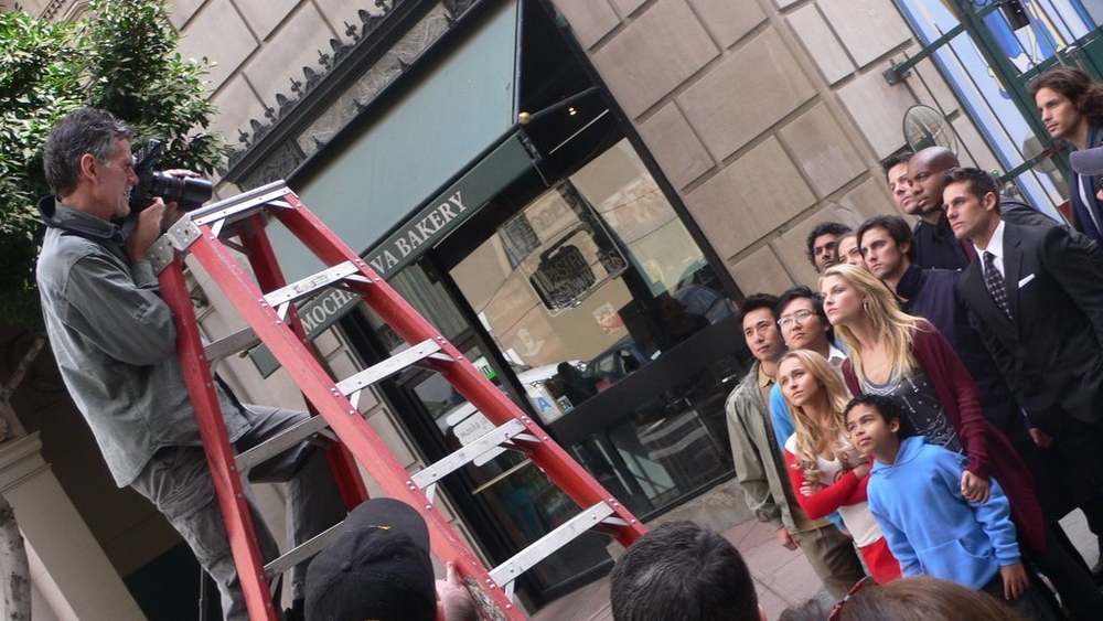 heroes_behind_the_scenes_05.jpg