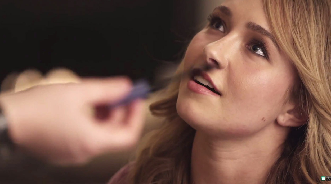 haydenpanettiere_nightout_0111.jpg