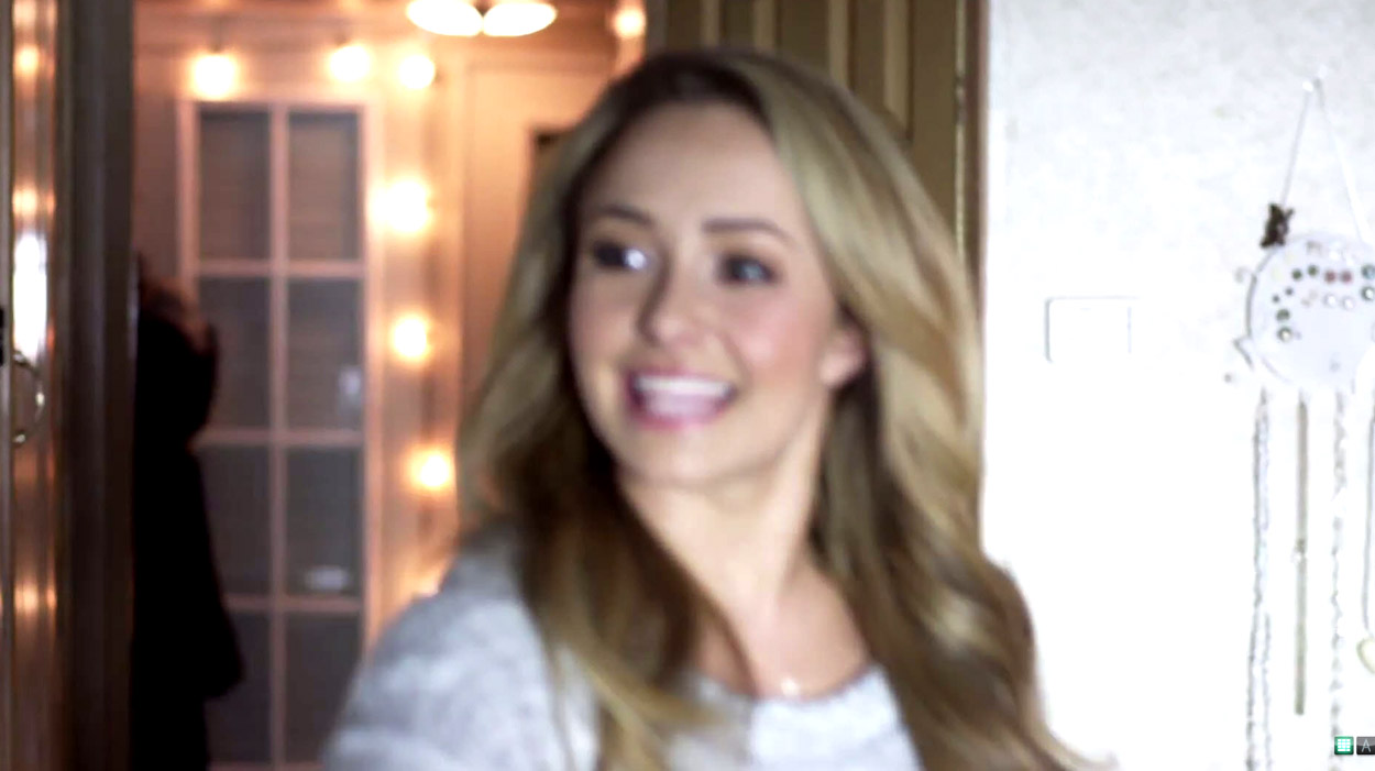 haydenpanettiere_onset_0065.jpg