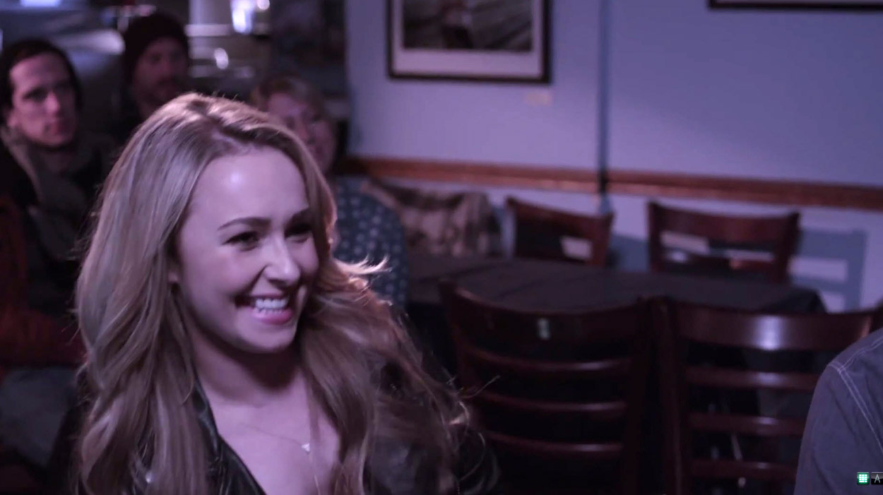 haydenpanettiere_onset_0090.jpg