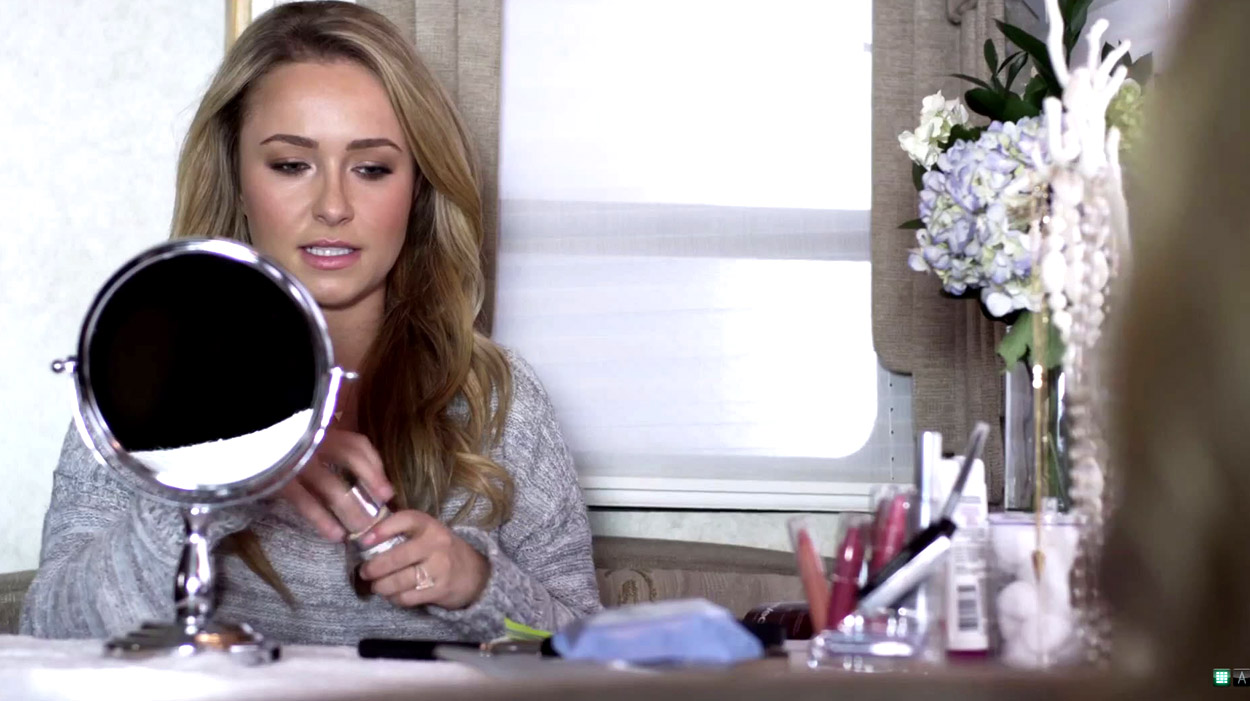 haydenpanettiere_onset_0106.jpg