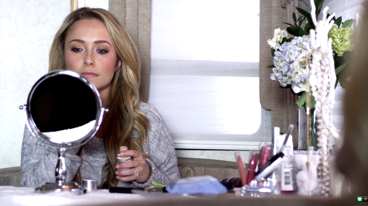 haydenpanettiere_onset_0117.jpg