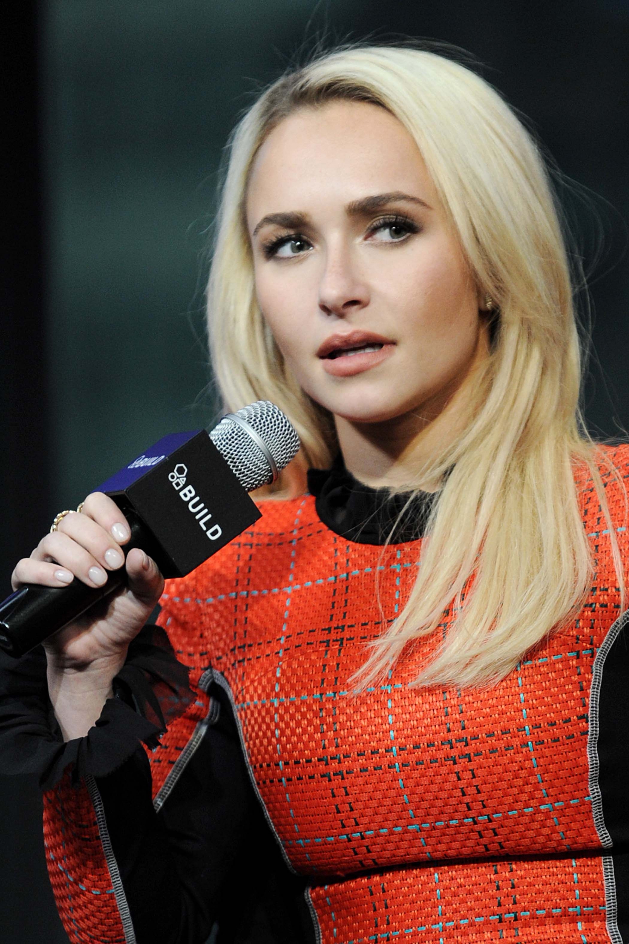 Hayden_Panettierre_05_01_2017_DAFDAW0060.jpg