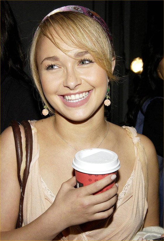 HQ045.jpg HQ045.jpg