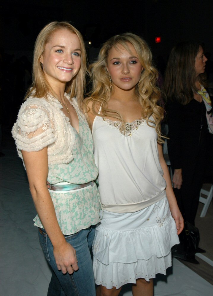 fashionwk08.jpg