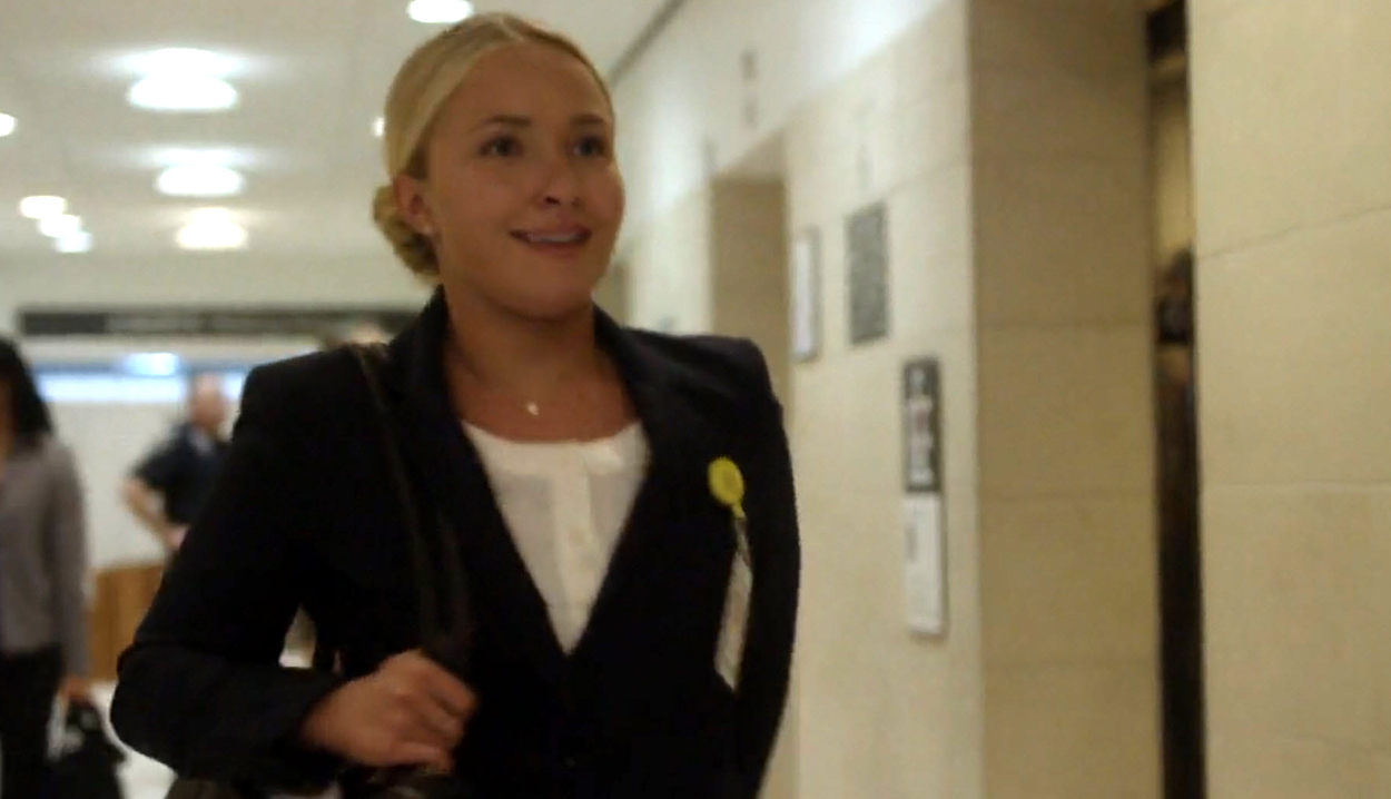 haydenpanettiere-custody0957.jpg
