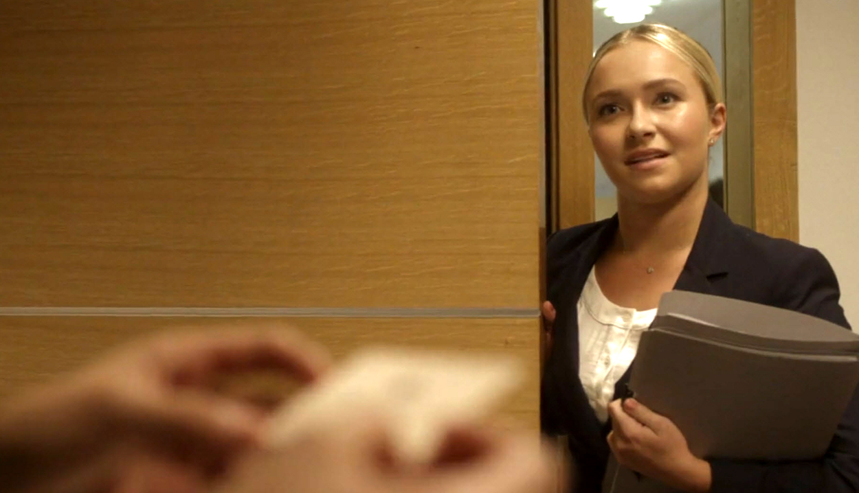 haydenpanettiere-custody1412.jpg