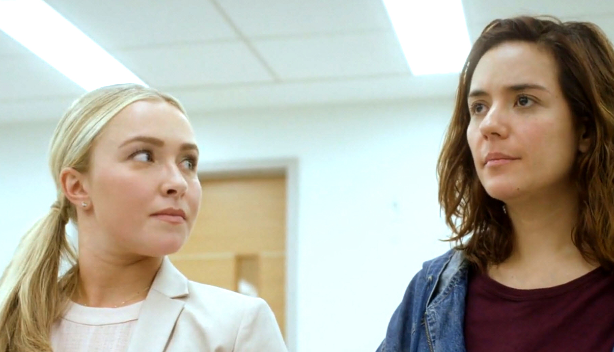 haydenpanettiere-custody2157.jpg