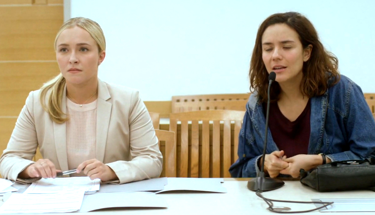 haydenpanettiere-custody2246.jpg