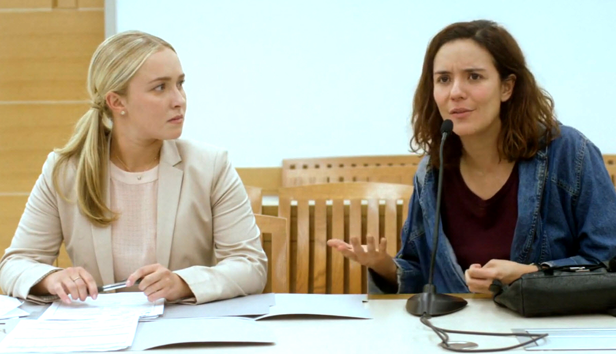 haydenpanettiere-custody2250.jpg