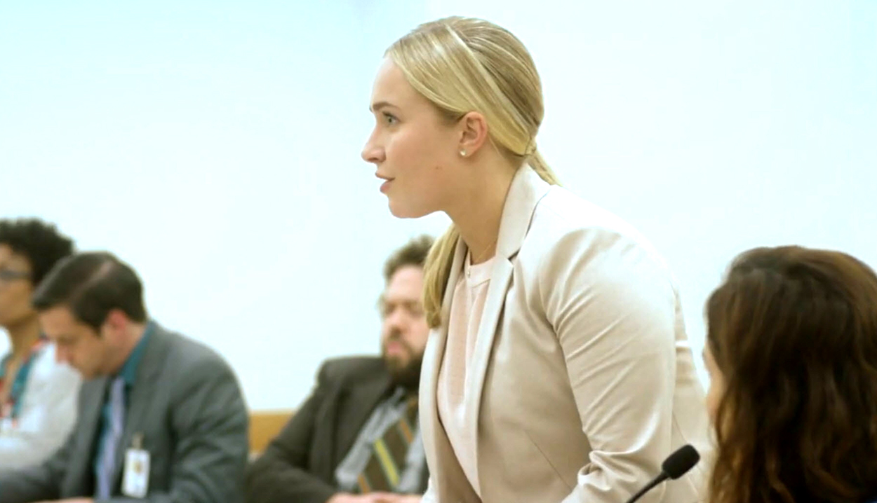 haydenpanettiere-custody2282.jpg