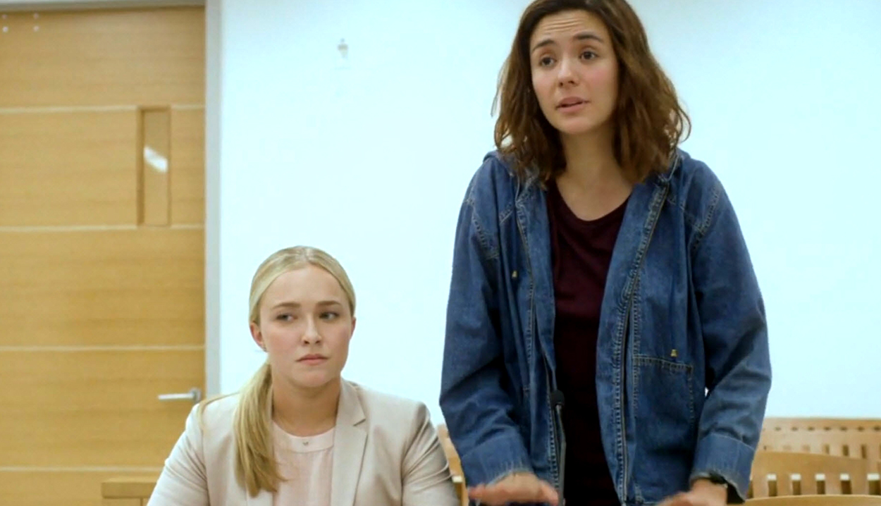 haydenpanettiere-custody2374.jpg