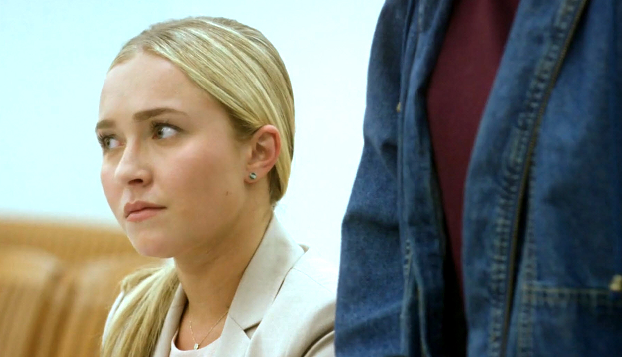 haydenpanettiere-custody2398.jpg
