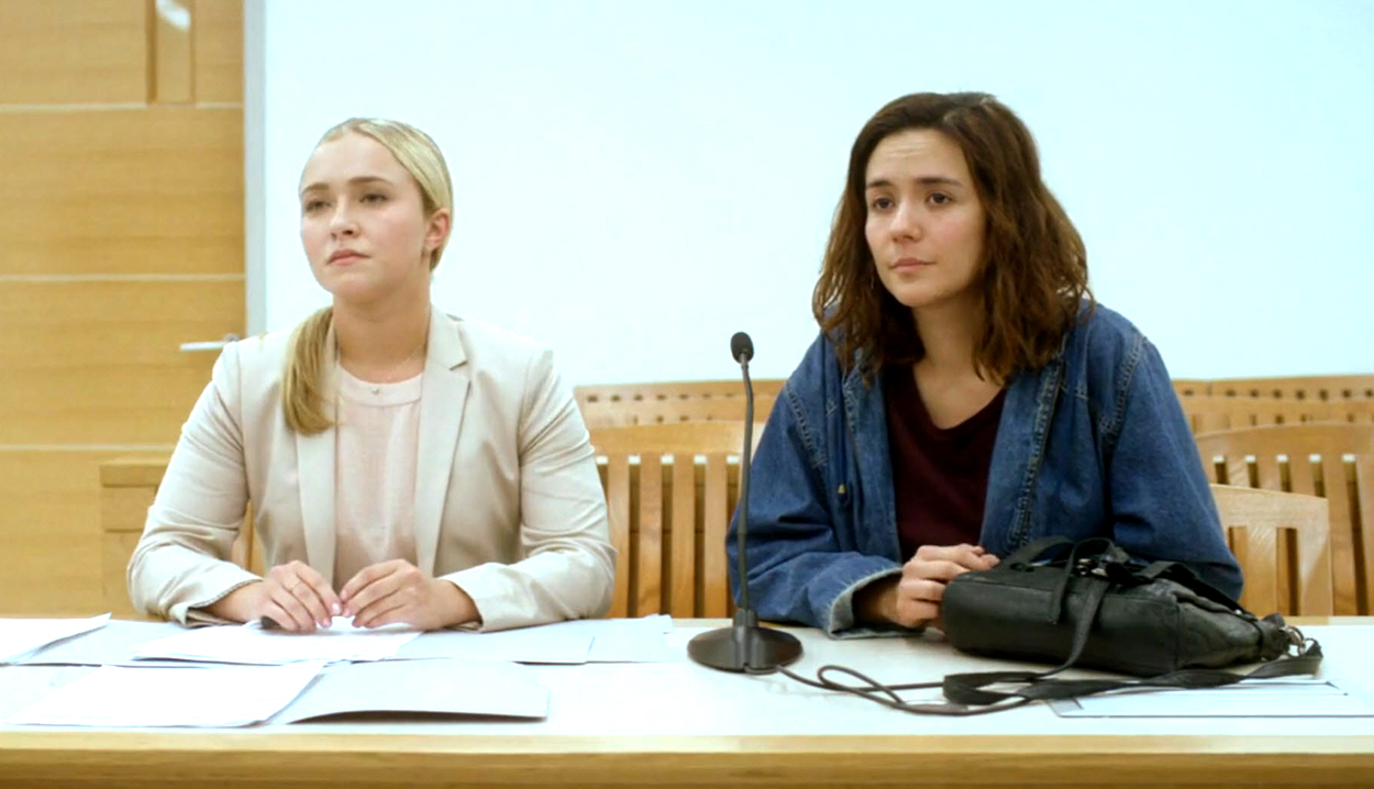 haydenpanettiere-custody2448.jpg