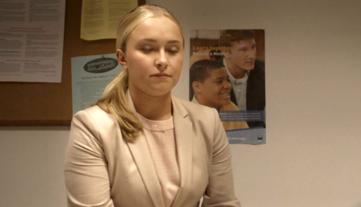 haydenpanettiere-custody2631.jpg