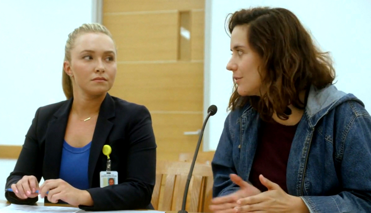 haydenpanettiere-custody3825.jpg
