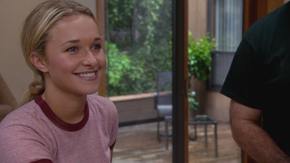 HaydenPanettiere_TA_2006_DVD_216.jpg