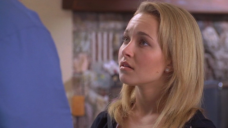 HaydenPanettiere_BIO-AoN_2006_DVD_106.jpg