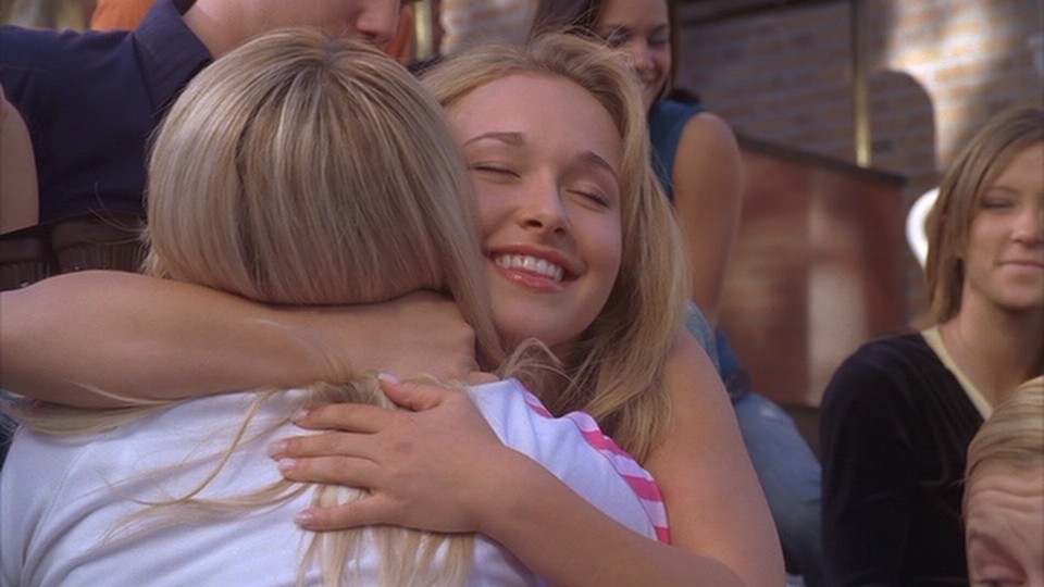 HaydenPanettiere_BIO-AoN_2006_DVD_124.jpg