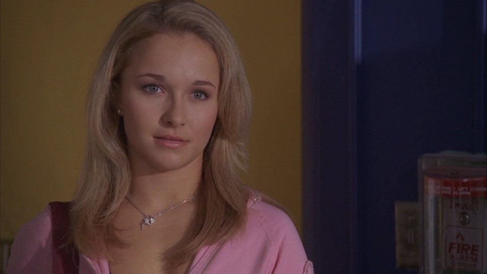 HaydenPanettiere_BIO-AoN_2006_DVD_232.jpg
