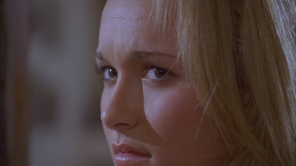 HaydenPanettiere_BIO-AoN_2006_DVD_370.jpg HaydenPanettiere_BIO-AoN_2006_DVD_370.jpg