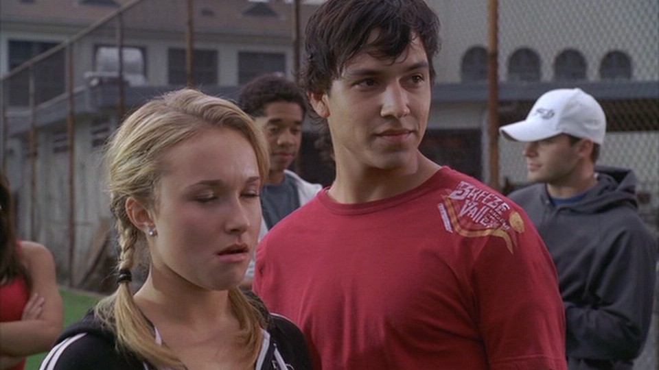 HaydenPanettiere_BIO-AoN_2006_DVD_384.jpg HaydenPanettiere_BIO-AoN_2006_DVD_384.jpg