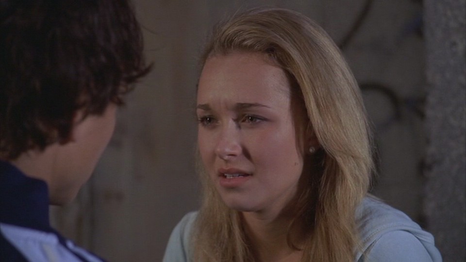 HaydenPanettiere_BIO-AoN_2006_DVD_395.jpg HaydenPanettiere_BIO-AoN_2006_DVD_395.jpg