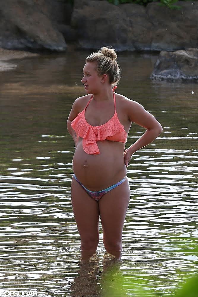 Hayden_Panettiere_11172014_281629.jpg