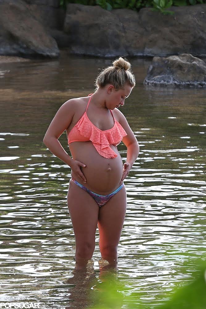 Hayden_Panettiere_11172014_28929.jpg