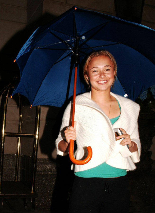 leavinghotel03.jpg