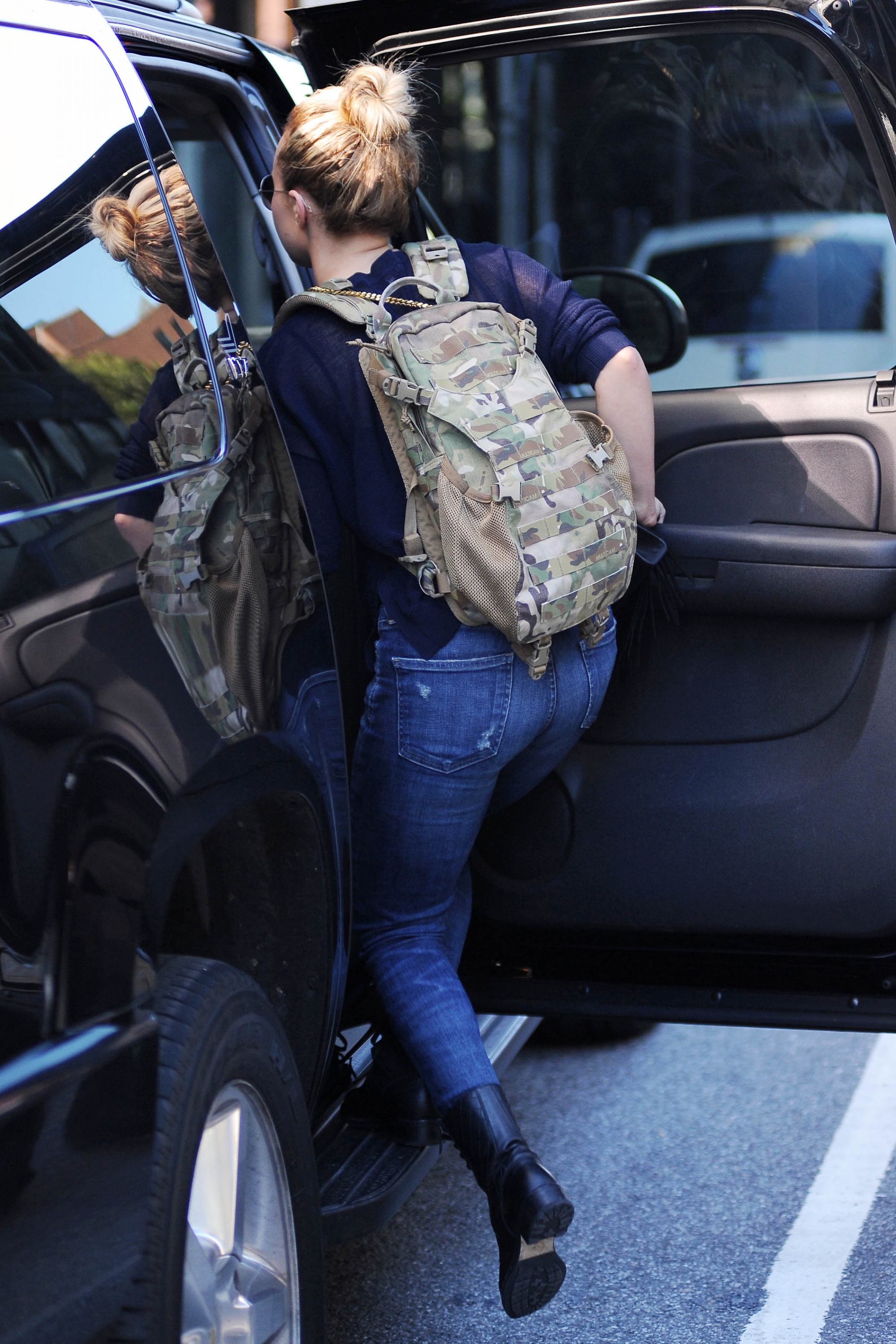 HaydenPanettiere101215_15.JPG