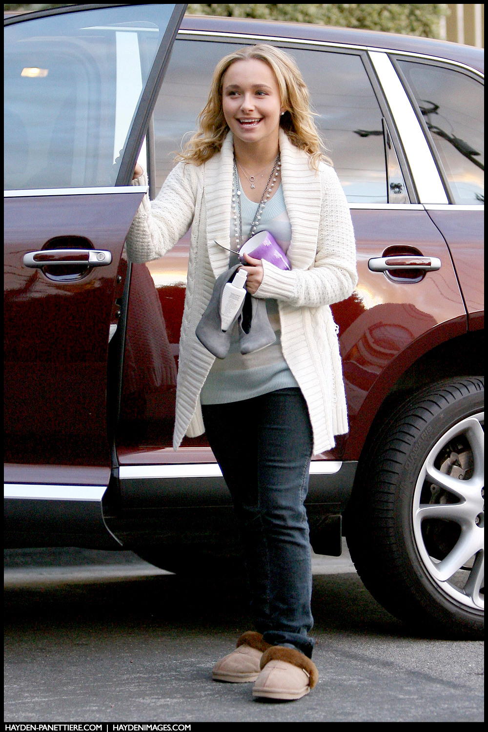 slippers01.jpg