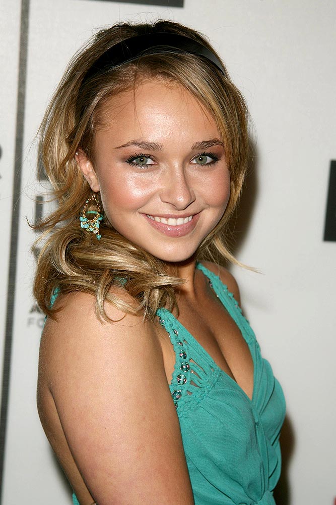 81670_Hayden_Panettiere_Poseidon_Premiere_050606_2.jpg 81670_Hayden_Panettiere_Poseidon_Premiere_050606_2.jpg