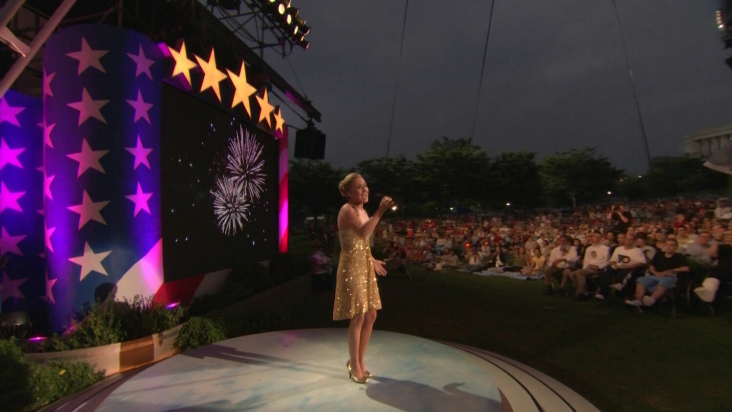 HaydenPanettiere_ACapitolFourth_2007-07-04_HDTV_017.jpg HaydenPanettiere_ACapitolFourth_2007-07-04_HDTV_017.jpg
