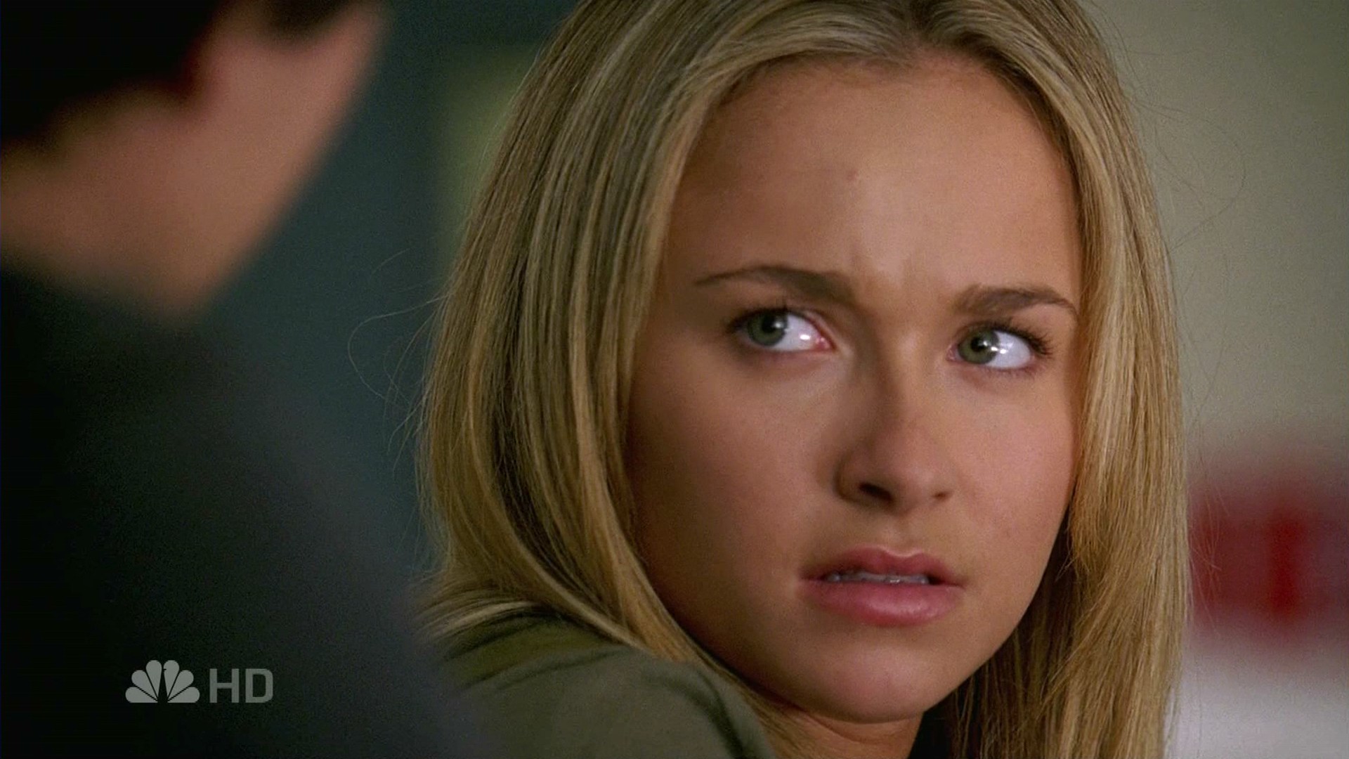 HaydenPanettiere_Heroes_S02E01_HDTV_027.jpg HaydenPanettiere_Heroes_S02E01_HDTV_027.jpg