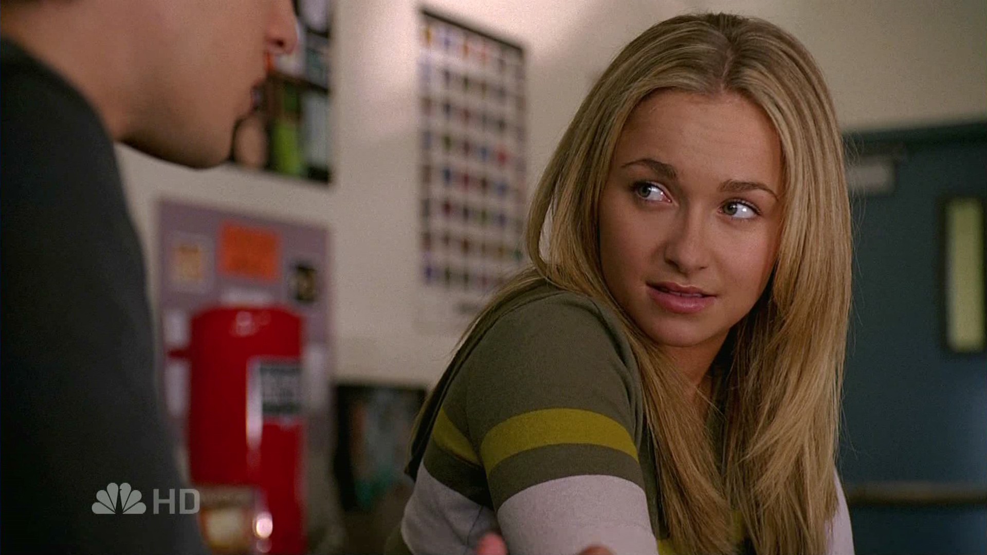 HaydenPanettiere_Heroes_S02E01_HDTV_028.jpg HaydenPanettiere_Heroes_S02E01_HDTV_028.jpg