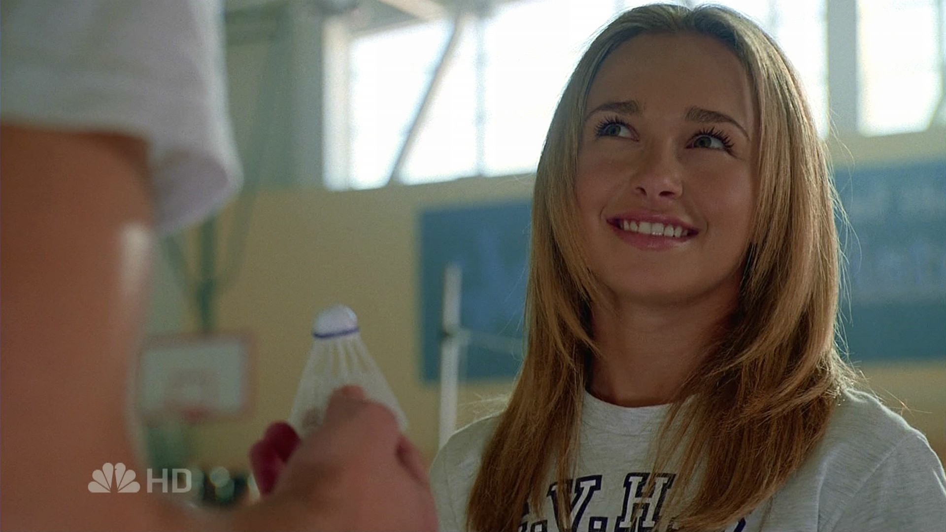 HaydenPanettiere_Heroes_S02E01_HDTV_035.jpg HaydenPanettiere_Heroes_S02E01_HDTV_035.jpg