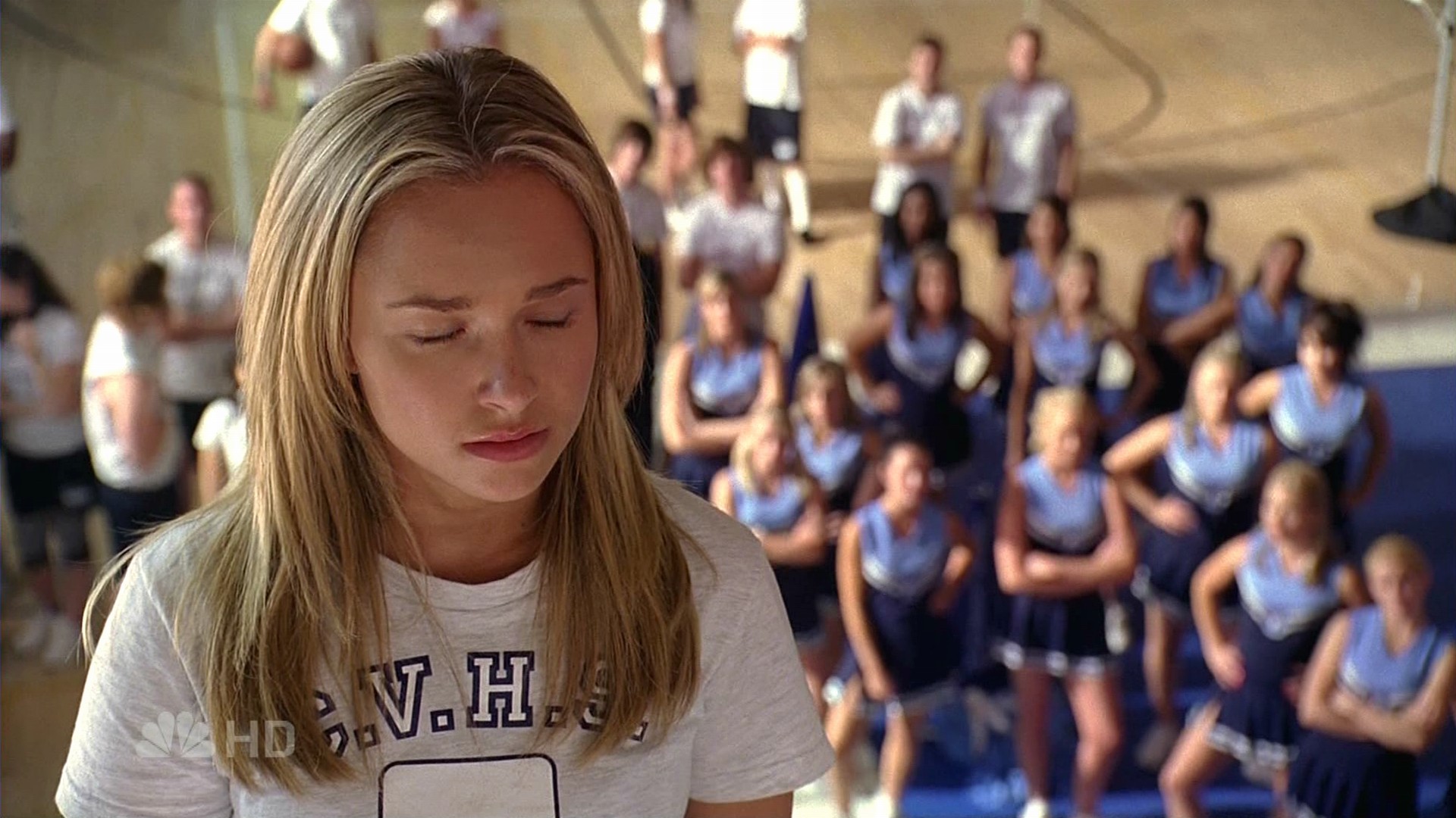 HaydenPanettiere_Heroes_S02E01_HDTV_045.jpg