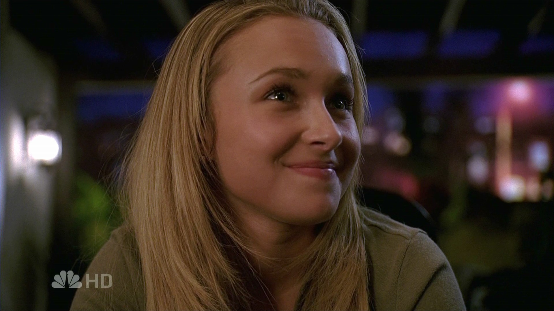 HaydenPanettiere_Heroes_S02E01_HDTV_062.jpg HaydenPanettiere_Heroes_S02E01_HDTV_062.jpg