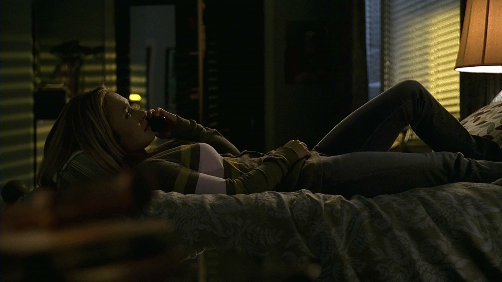 HaydenPanettiere_Heroes_S02E01_HDTV_067.jpg
