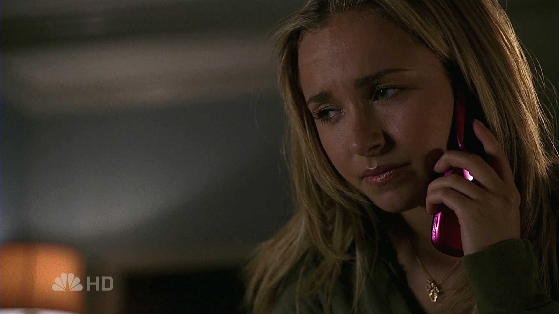 HaydenPanettiere_Heroes_S02E01_HDTV_070.jpg HaydenPanettiere_Heroes_S02E01_HDTV_070.jpg