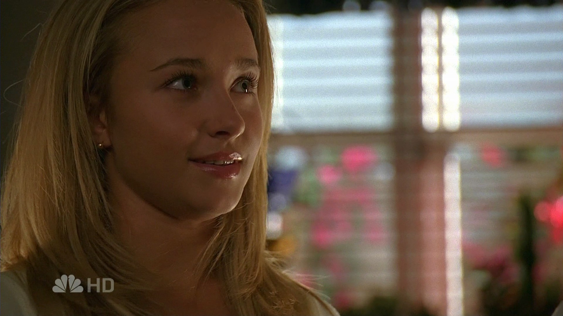 HaydenPanettiere_Heroes_S02E02_HDTV_005.jpg HaydenPanettiere_Heroes_S02E02_HDTV_005.jpg