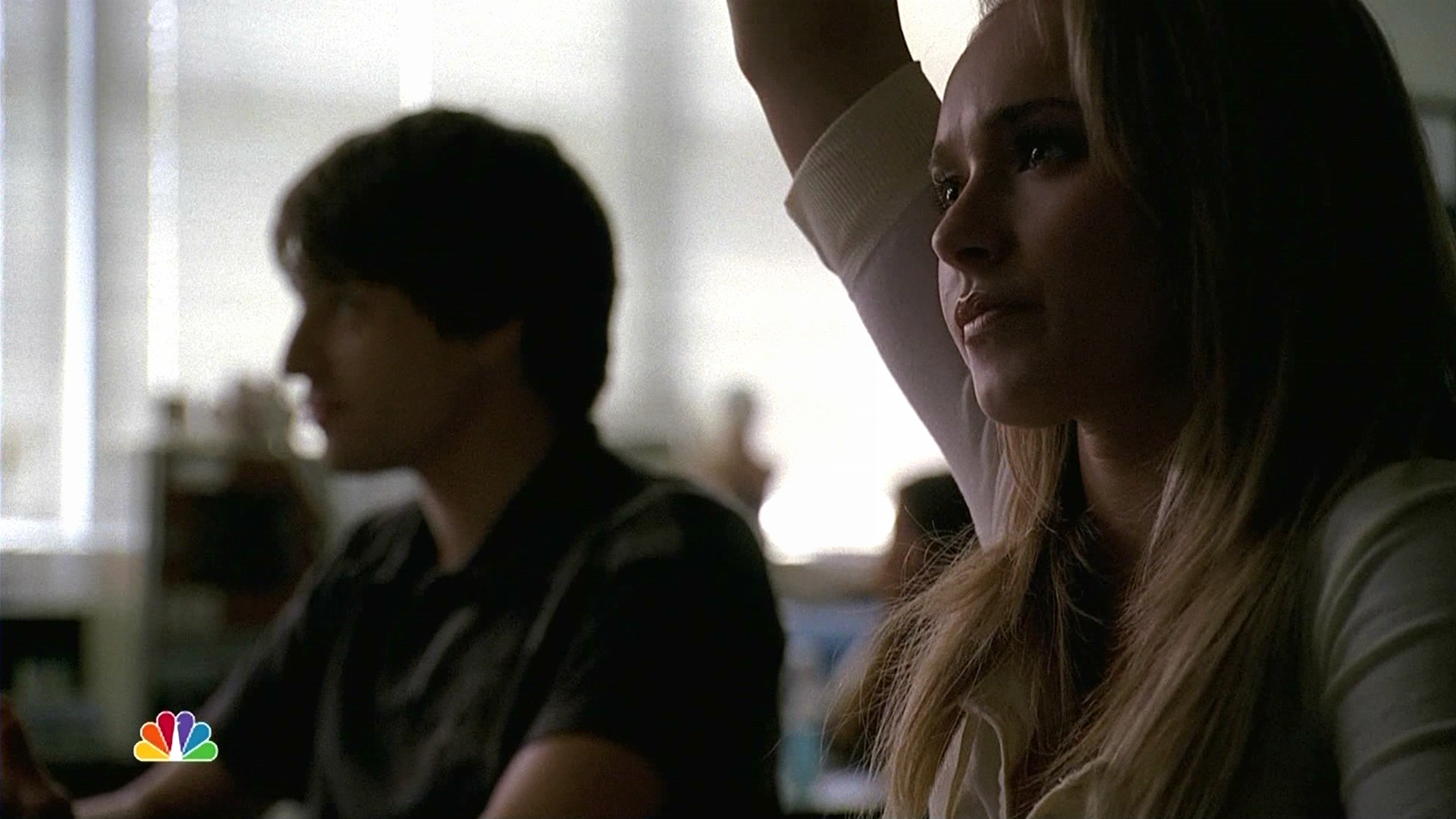 HaydenPanettiere_Heroes_S02E02_HDTV_016.jpg HaydenPanettiere_Heroes_S02E02_HDTV_016.jpg