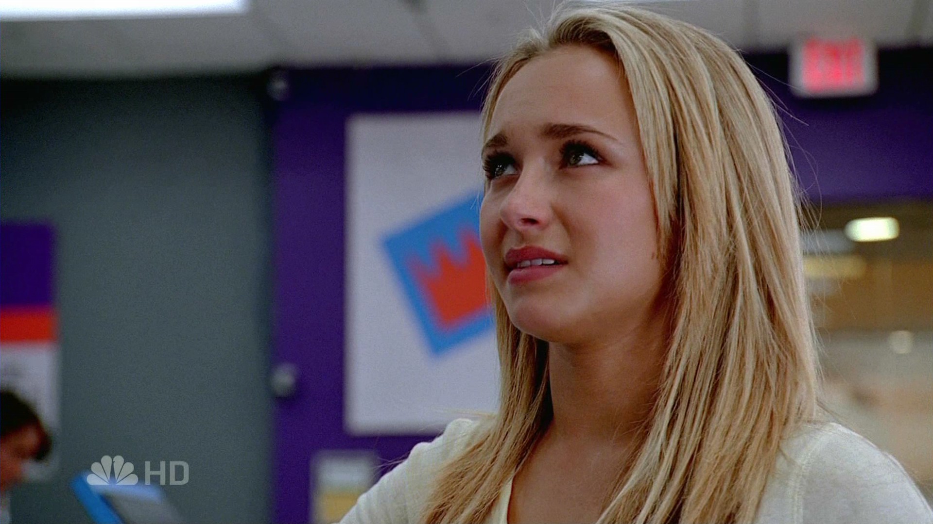 HaydenPanettiere_Heroes_S02E02_HDTV_034.jpg HaydenPanettiere_Heroes_S02E02_HDTV_034.jpg