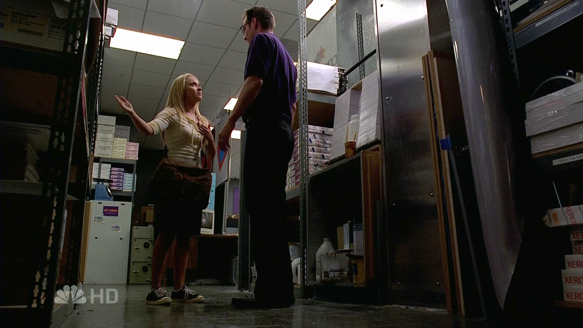 HaydenPanettiere_Heroes_S02E02_HDTV_041.jpg