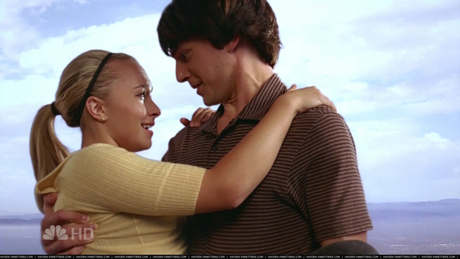 HaydenPanettiere_Heroes_S02E03_HDTV_028.jpg