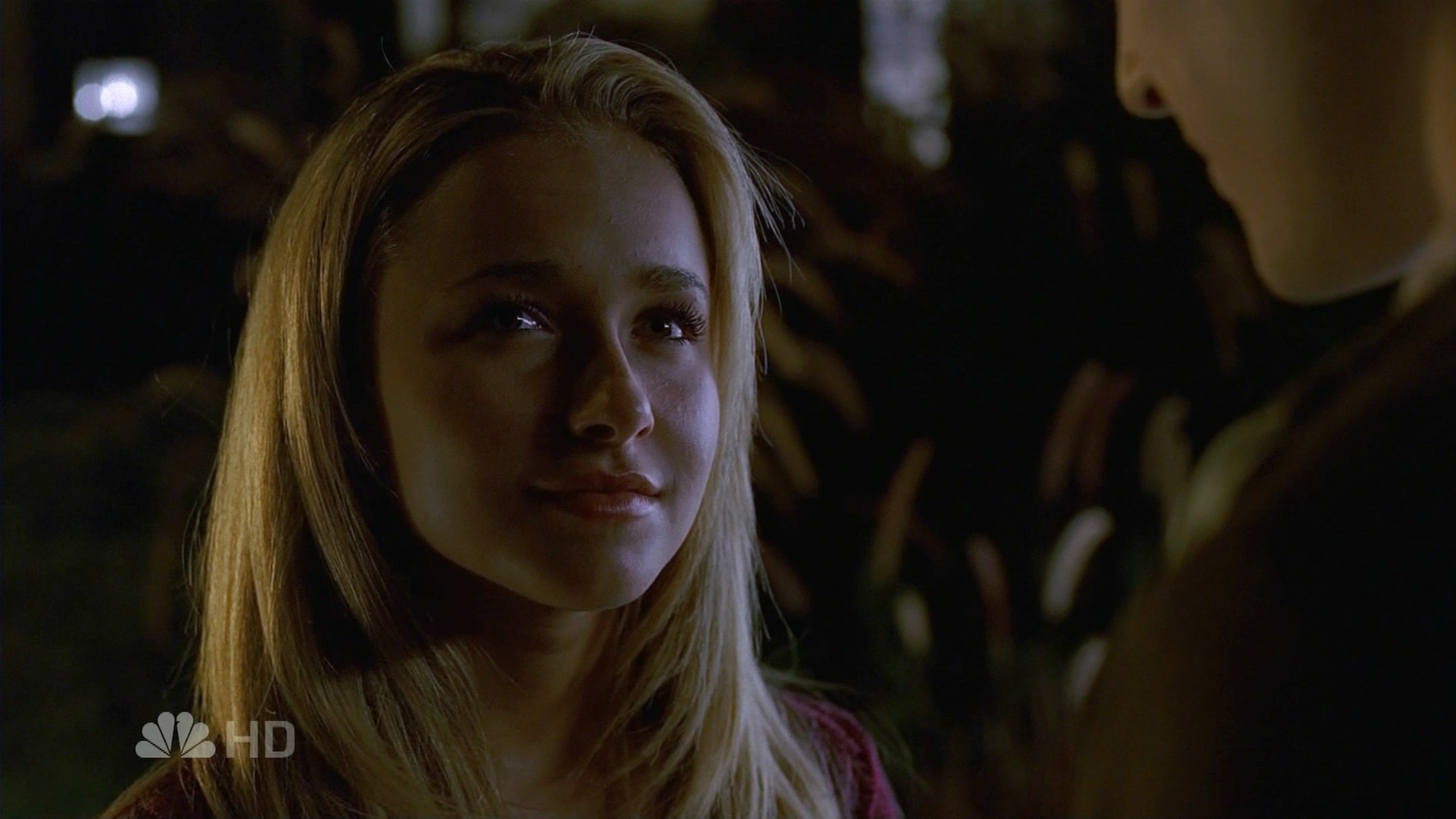 HaydenPanettiere_Heroes_S02E04_HDTV_052.jpg HaydenPanettiere_Heroes_S02E04_HDTV_052.jpg