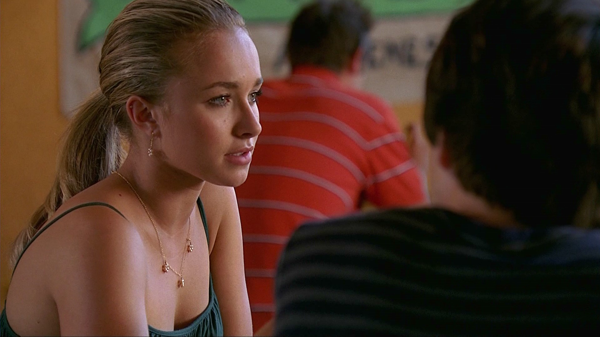 HaydenPanettiere_Heroes_S02E06_HDTV_015.jpg HaydenPanettiere_Heroes_S02E06_HDTV_015.jpg