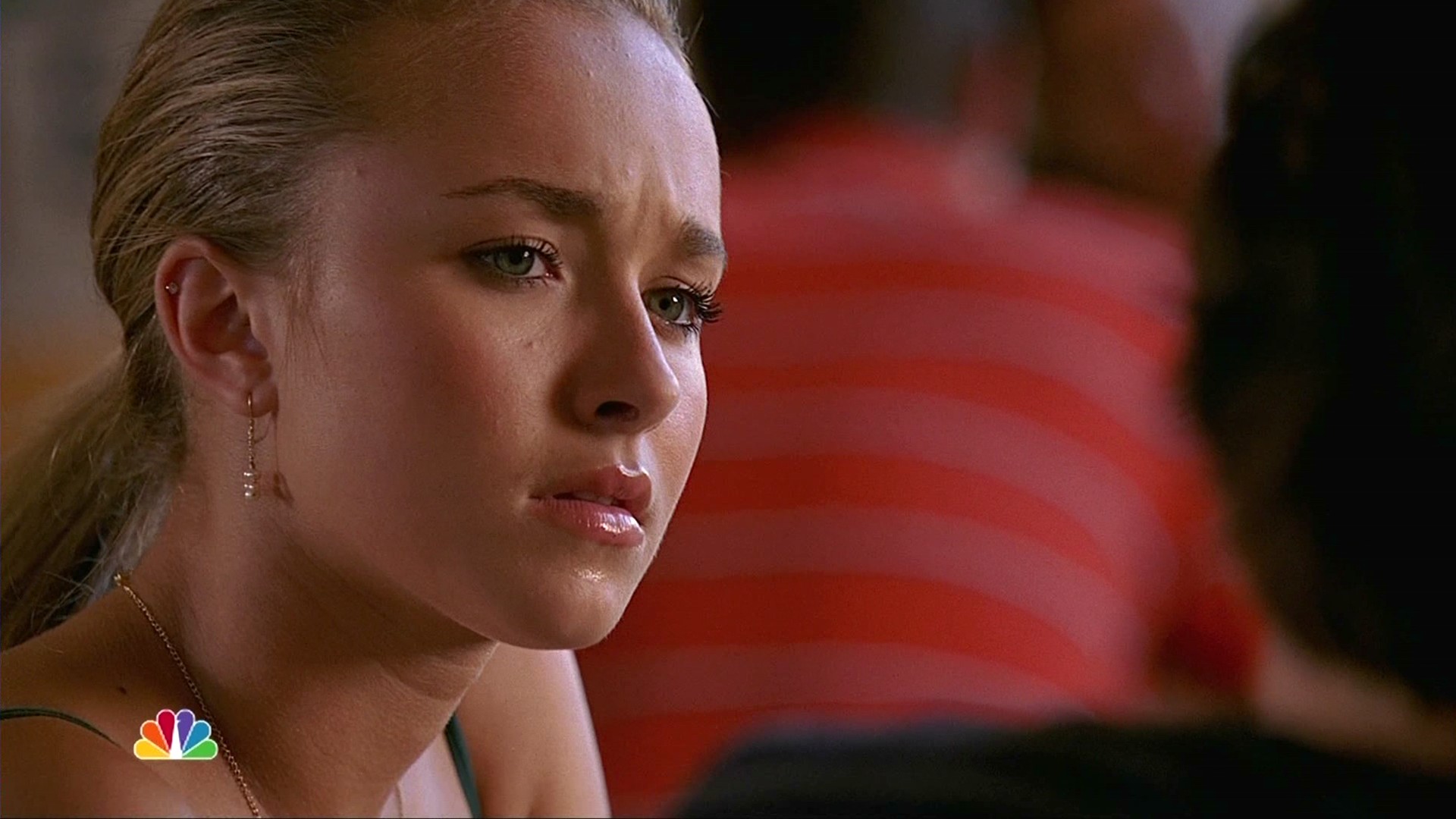 HaydenPanettiere_Heroes_S02E06_HDTV_019.jpg HaydenPanettiere_Heroes_S02E06_HDTV_019.jpg