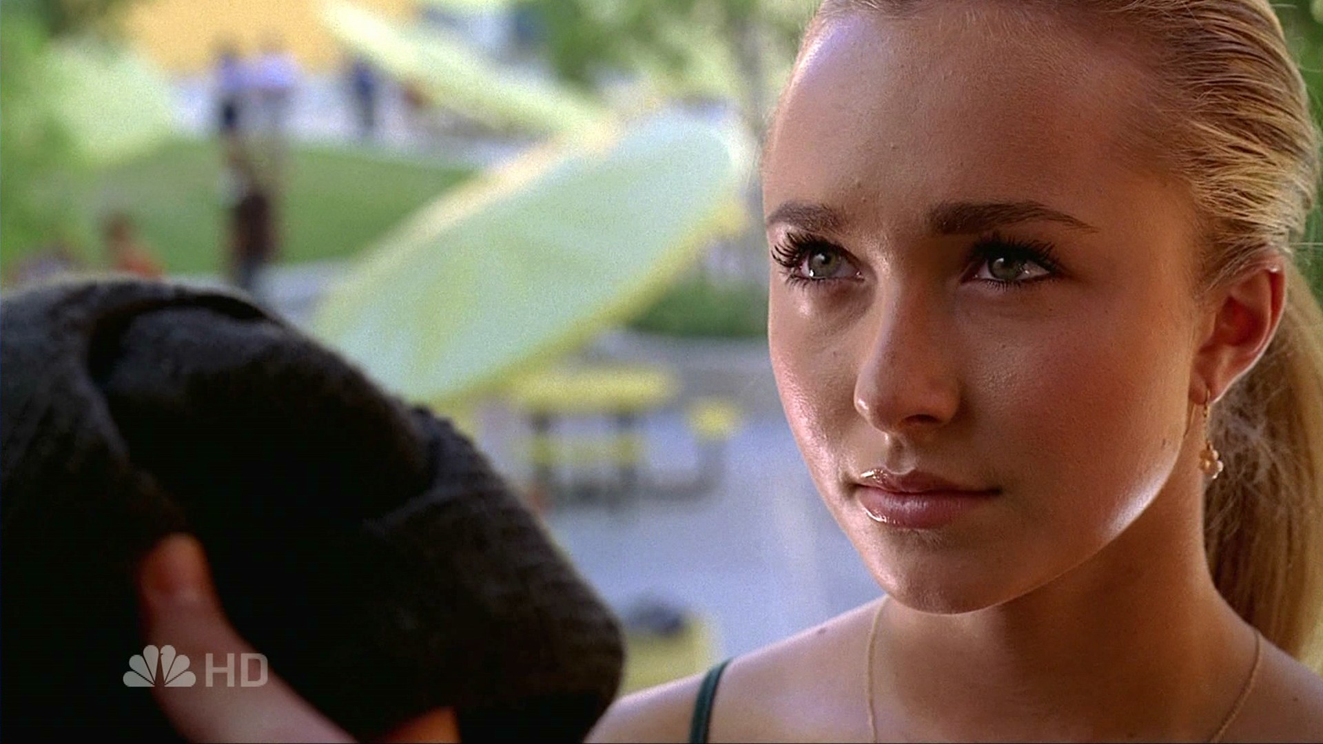 HaydenPanettiere_Heroes_S02E06_HDTV_030.jpg